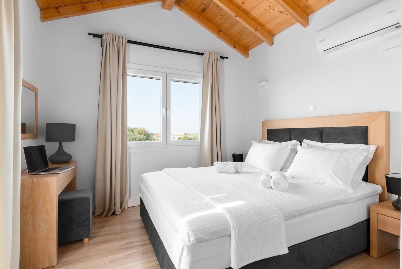 Reiki Villas Erikousa Ereikoussa Exteriör bild