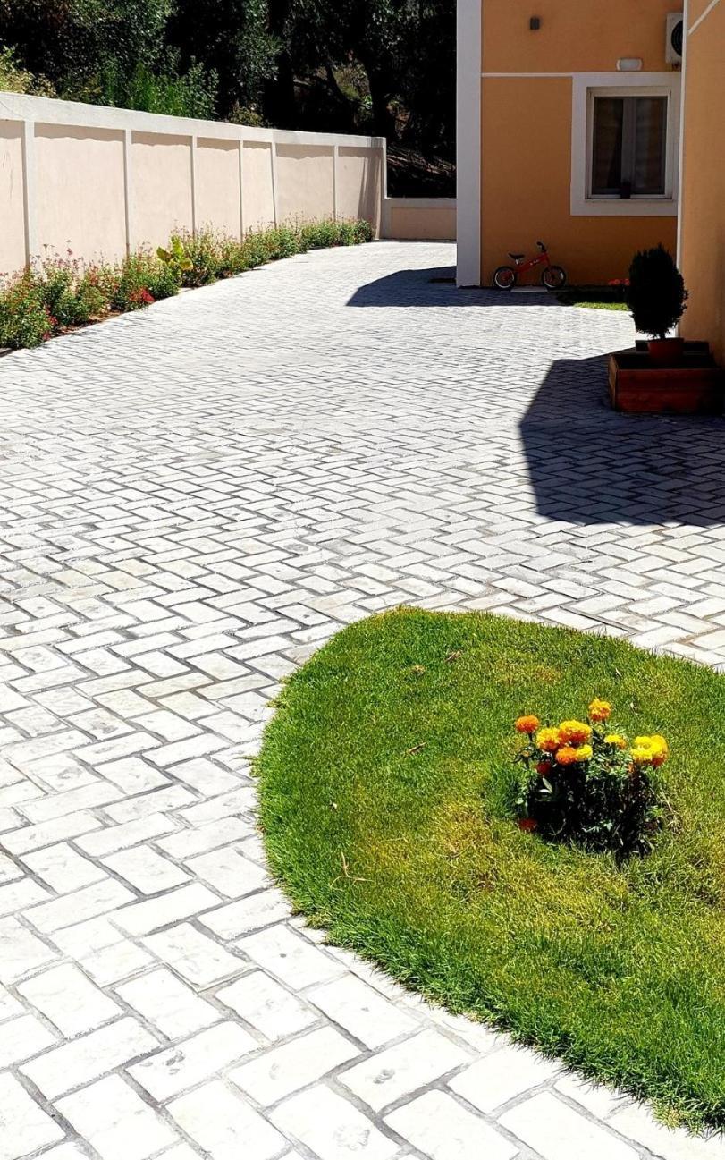 Reiki Villas Erikousa Ereikoussa Exteriör bild